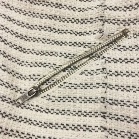 Ella Moss Salinas Stripe Tweed Moto Jacket. - Picture 7 of 16